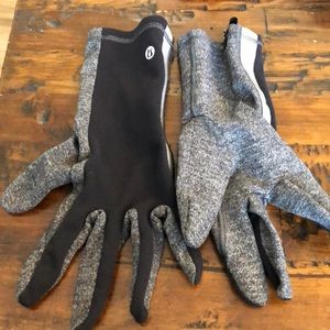 Lulu lemon gloves large